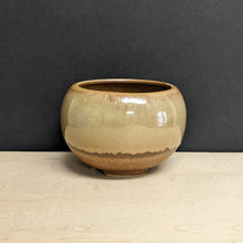 Load image into Gallery viewer, Ceramic Cauldrons