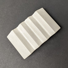Load image into Gallery viewer, Concrete Soap Dishes